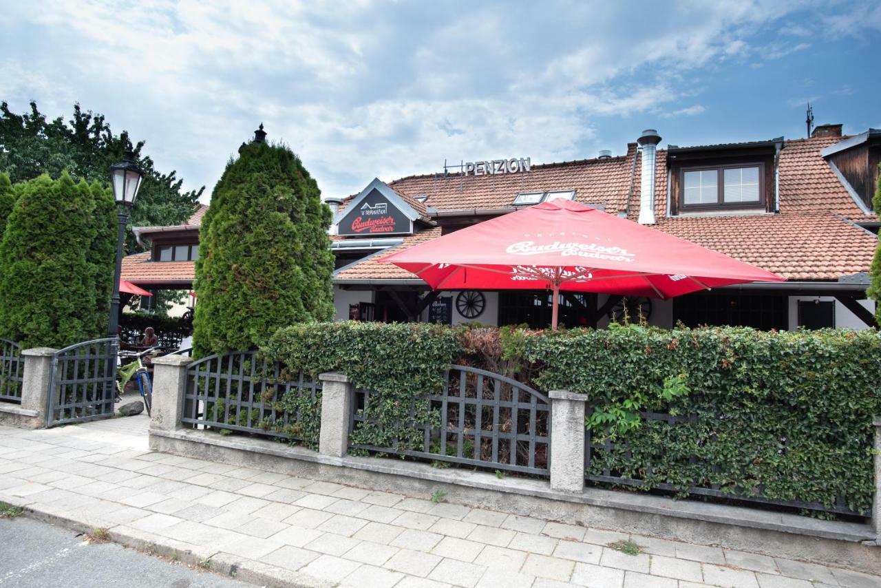 Penzion U Travnicka Modrice Exterior photo